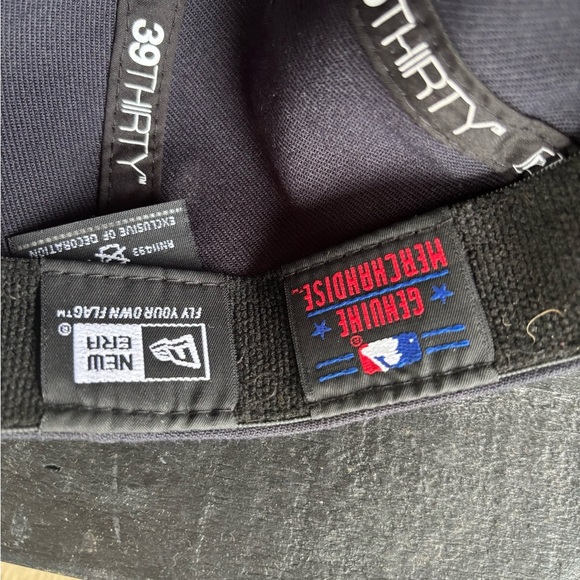 New Era Boston Red Sox 39 Thirty cap fly your own flags. - Picture 5 of 7